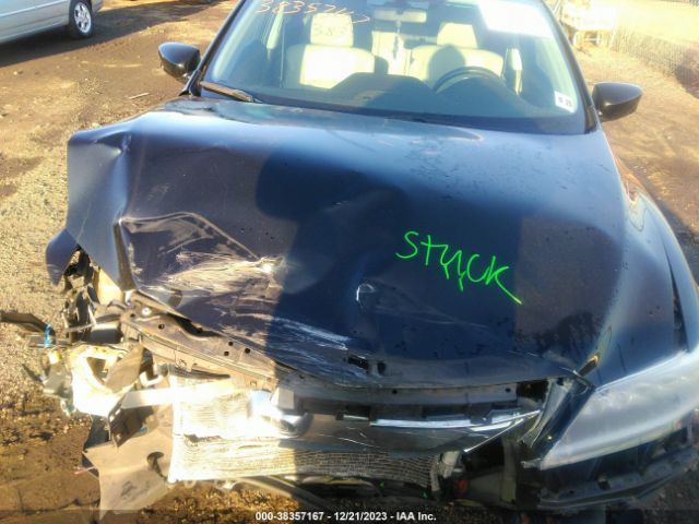 Photo 9 VIN: 19UDE2F44JA009015 - ACURA ILX 