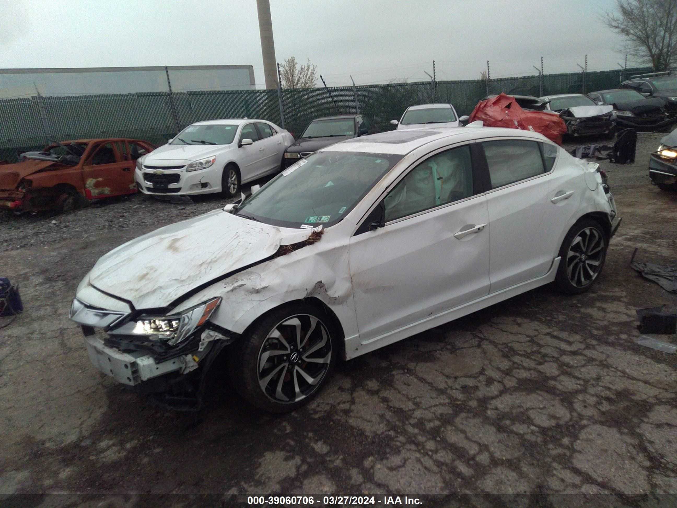 Photo 1 VIN: 19UDE2F45JA004440 - ACURA ILX 