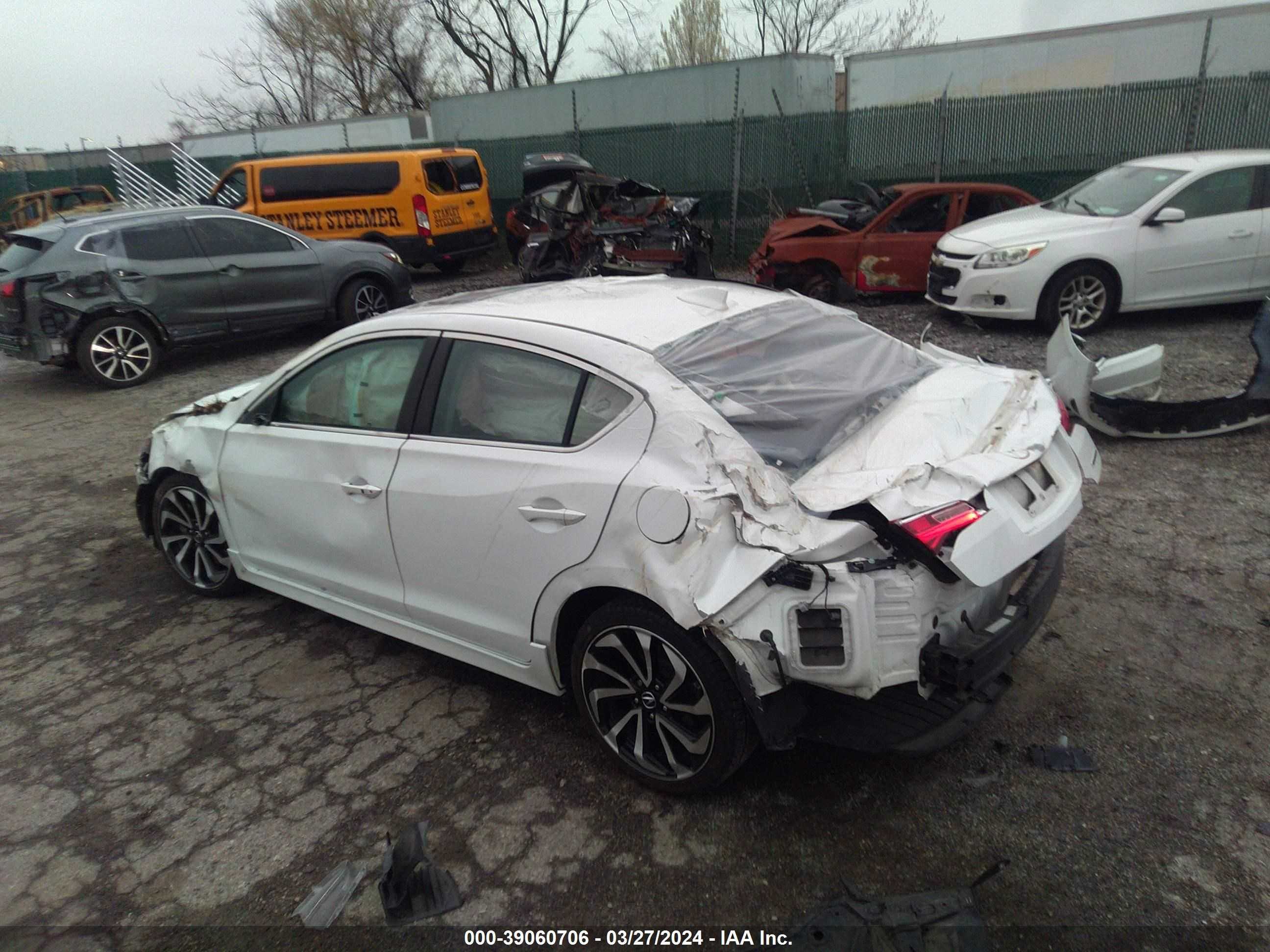 Photo 13 VIN: 19UDE2F45JA004440 - ACURA ILX 