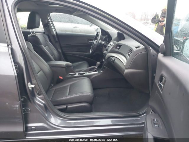 Photo 4 VIN: 19UDE2F46JA007489 - ACURA ILX 