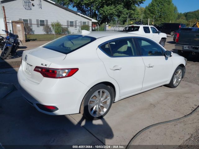 Photo 3 VIN: 19UDE2F70GA000976 - ACURA ILX 