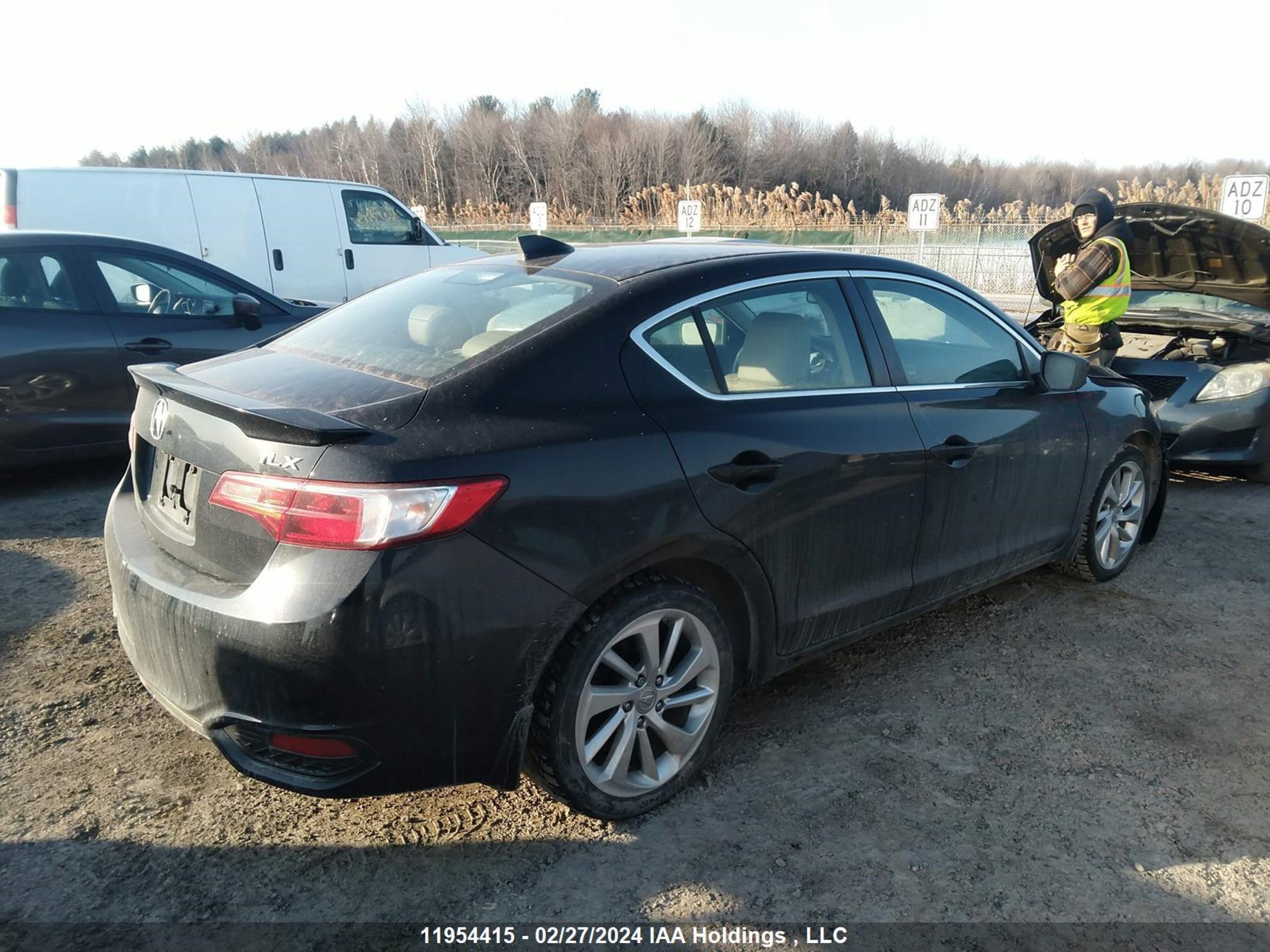 Photo 3 VIN: 19UDE2F70GA801536 - ACURA ILX 