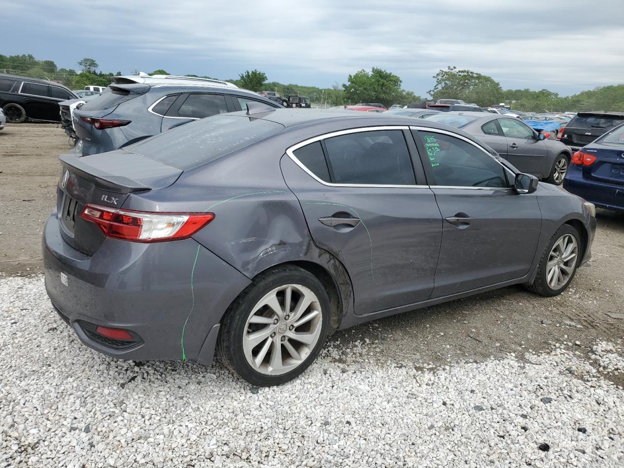 Photo 2 VIN: 19UDE2F70HA002826 - ACURA ILX 