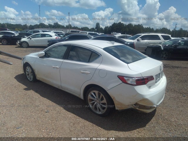 Photo 2 VIN: 19UDE2F70HA012126 - ACURA ILX 