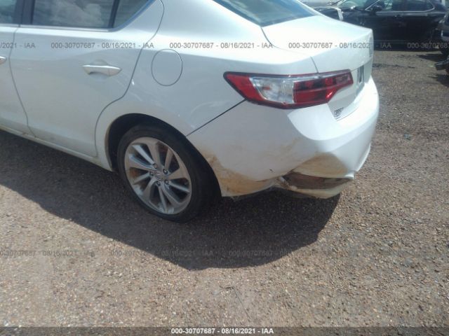 Photo 5 VIN: 19UDE2F70HA012126 - ACURA ILX 