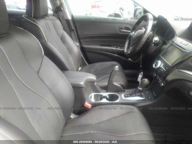 Photo 4 VIN: 19UDE2F70KA011064 - ACURA ILX 