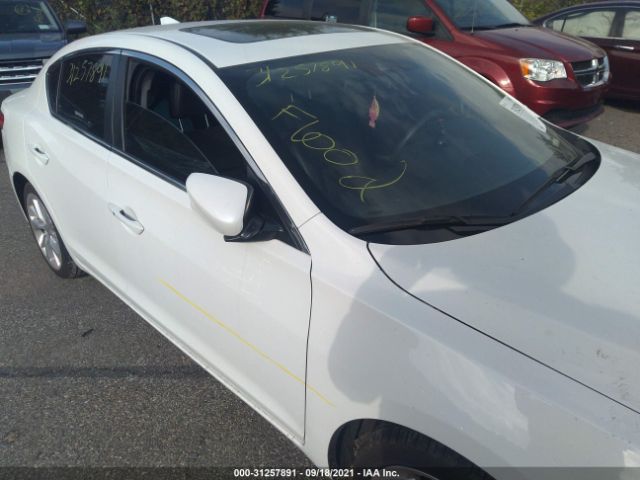 Photo 5 VIN: 19UDE2F71GA005796 - ACURA ILX 