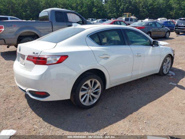 Photo 3 VIN: 19UDE2F71JA002159 - ACURA ILX 