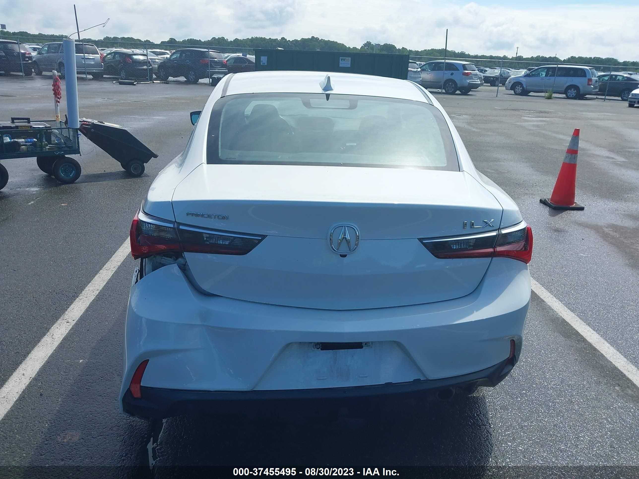 Photo 15 VIN: 19UDE2F71LA006487 - ACURA ILX 