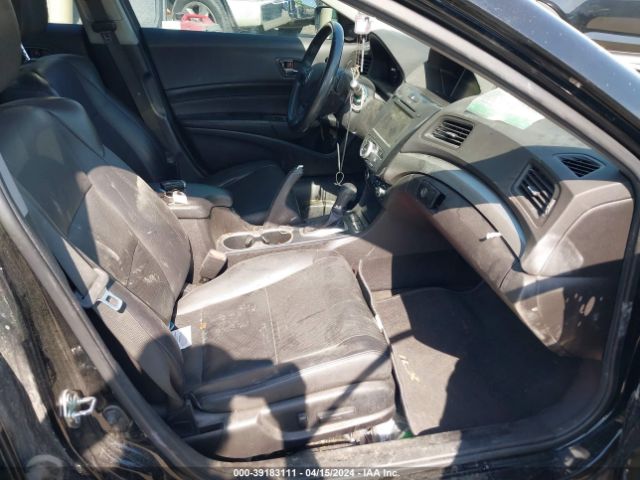 Photo 4 VIN: 19UDE2F72GA004995 - ACURA ILX 