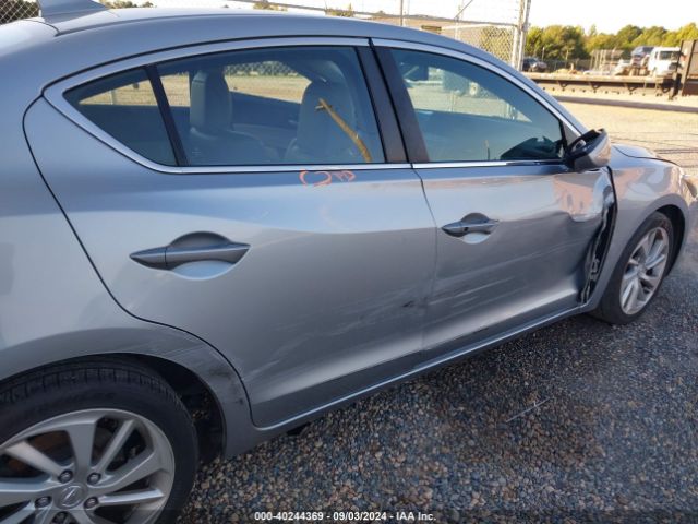 Photo 5 VIN: 19UDE2F72HA009101 - ACURA ILX 