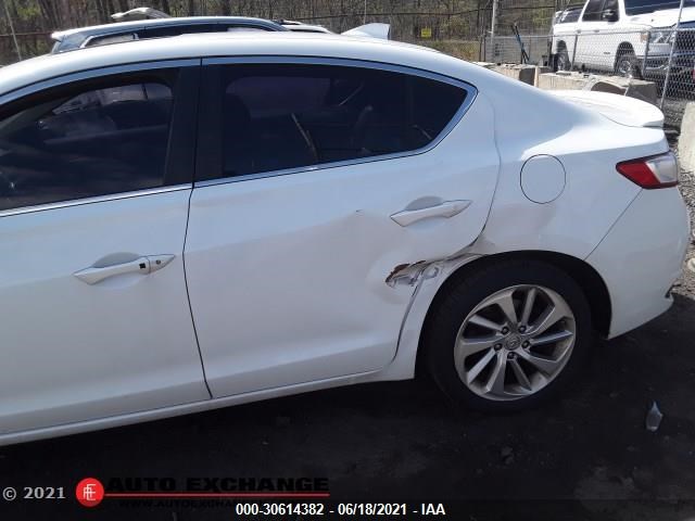 Photo 6 VIN: 19UDE2F74GA001872 - ACURA ILX 