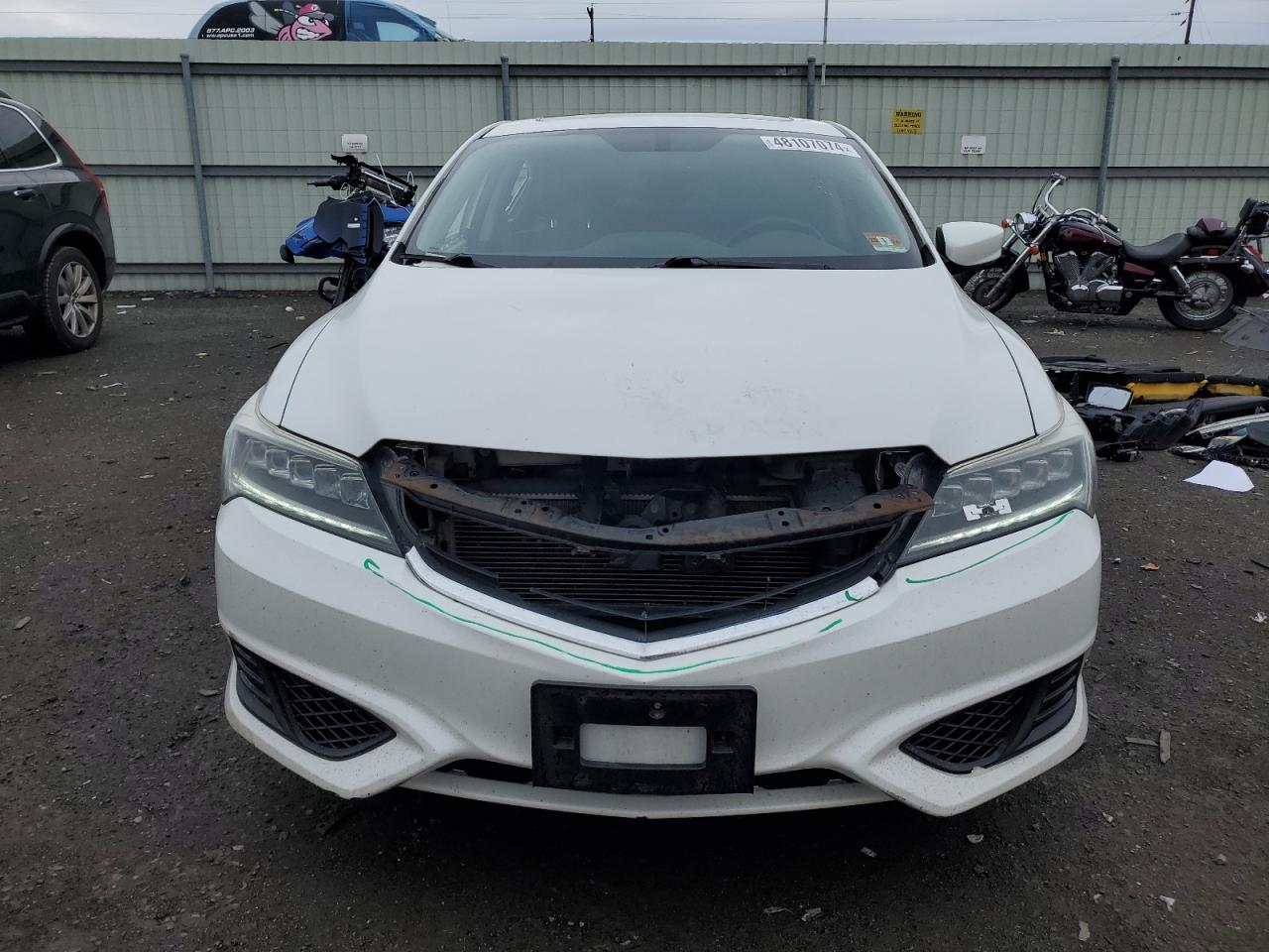 Photo 4 VIN: 19UDE2F74HA002313 - ACURA ILX 