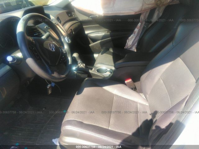 Photo 4 VIN: 19UDE2F74HA003610 - ACURA ILX 