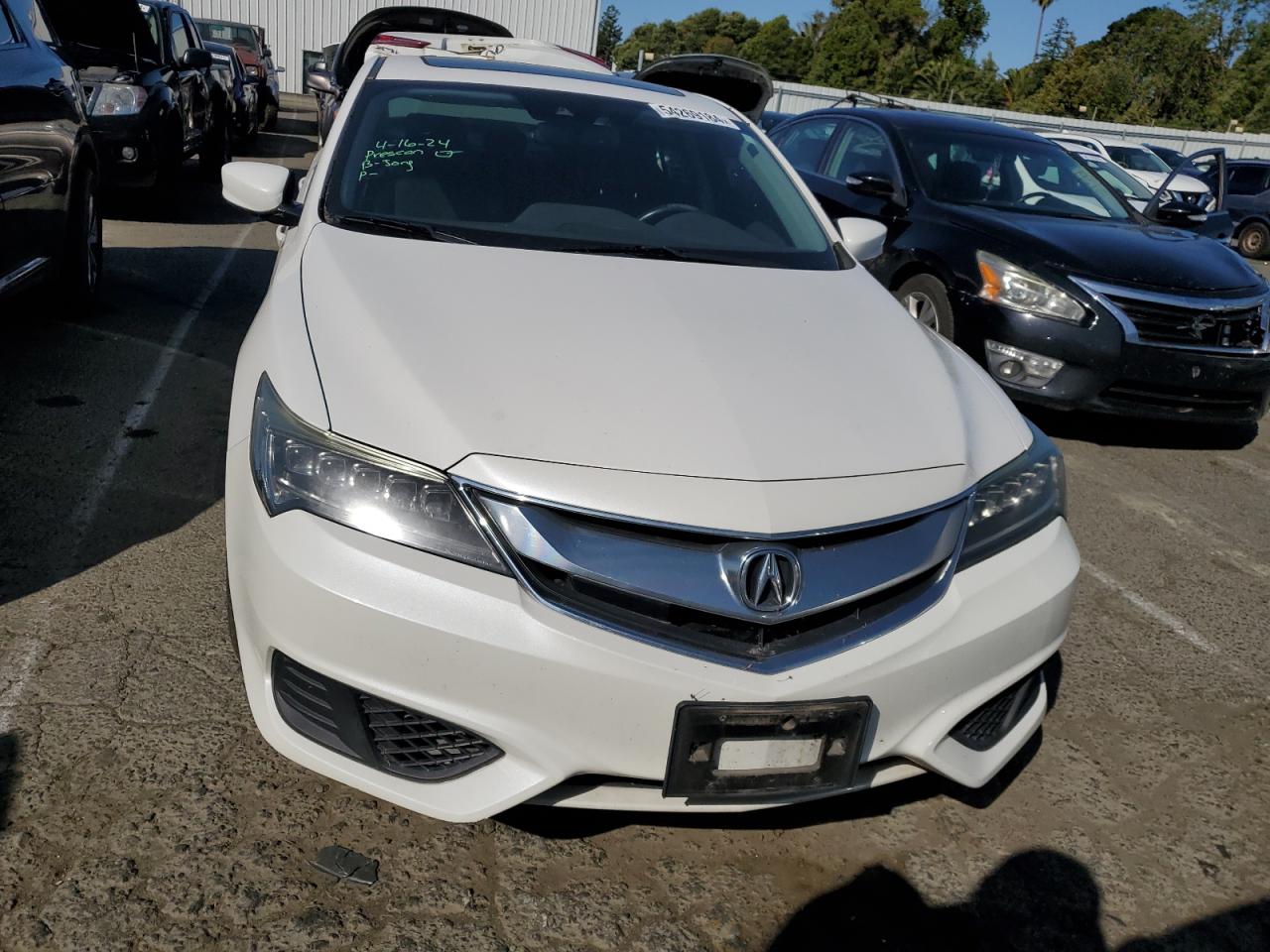 Photo 4 VIN: 19UDE2F75HA016592 - ACURA ILX 