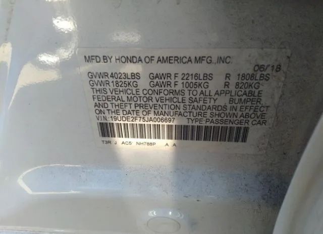 Photo 8 VIN: 19UDE2F75JA006697 - ACURA ILX 