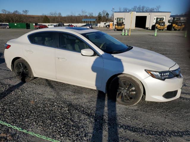 Photo 3 VIN: 19UDE2F75JA008014 - ACURA ILX 