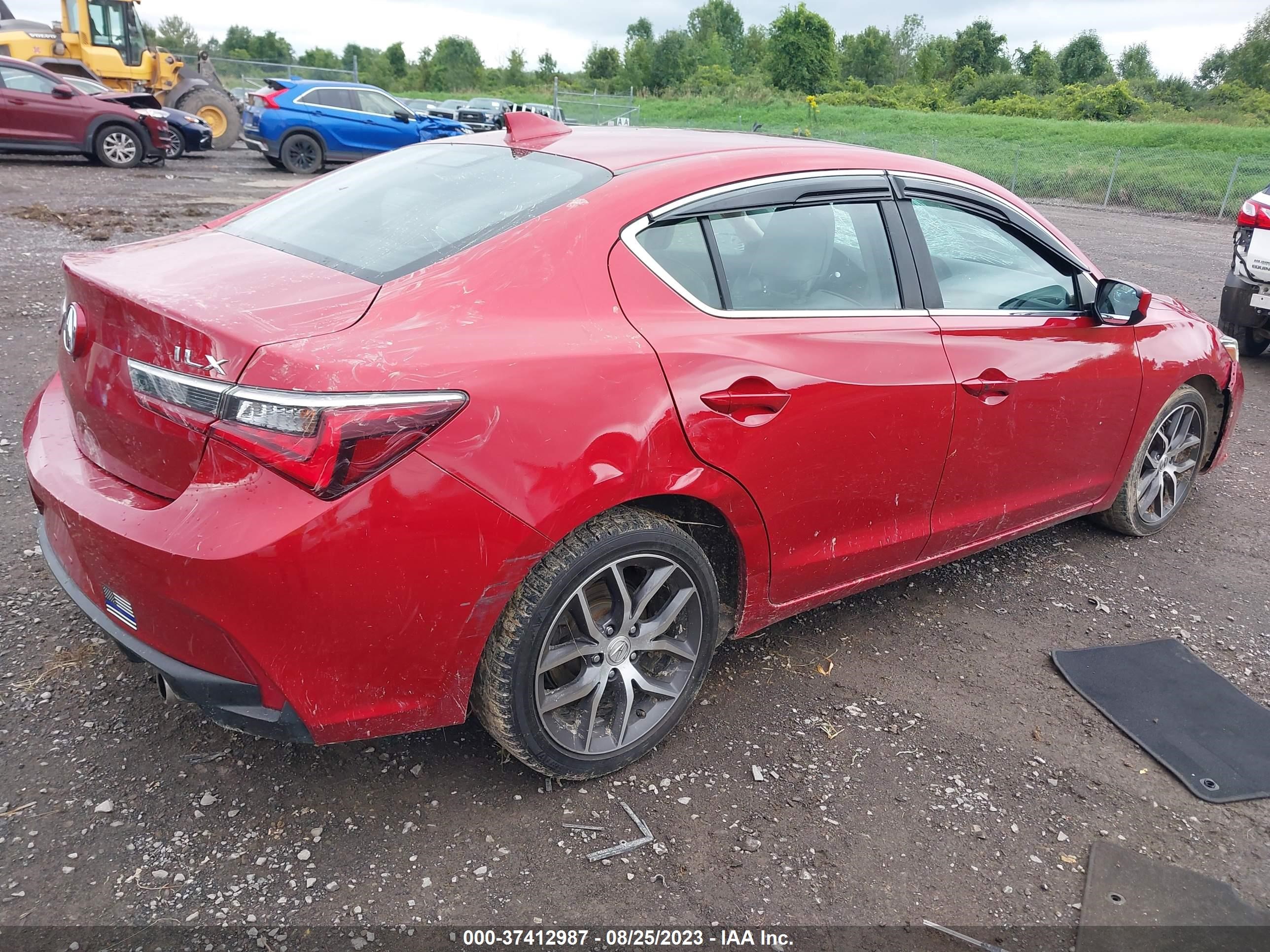 Photo 3 VIN: 19UDE2F75KA004255 - ACURA ILX 