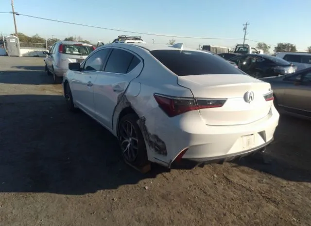 Photo 2 VIN: 19UDE2F75KA006040 - ACURA ILX 