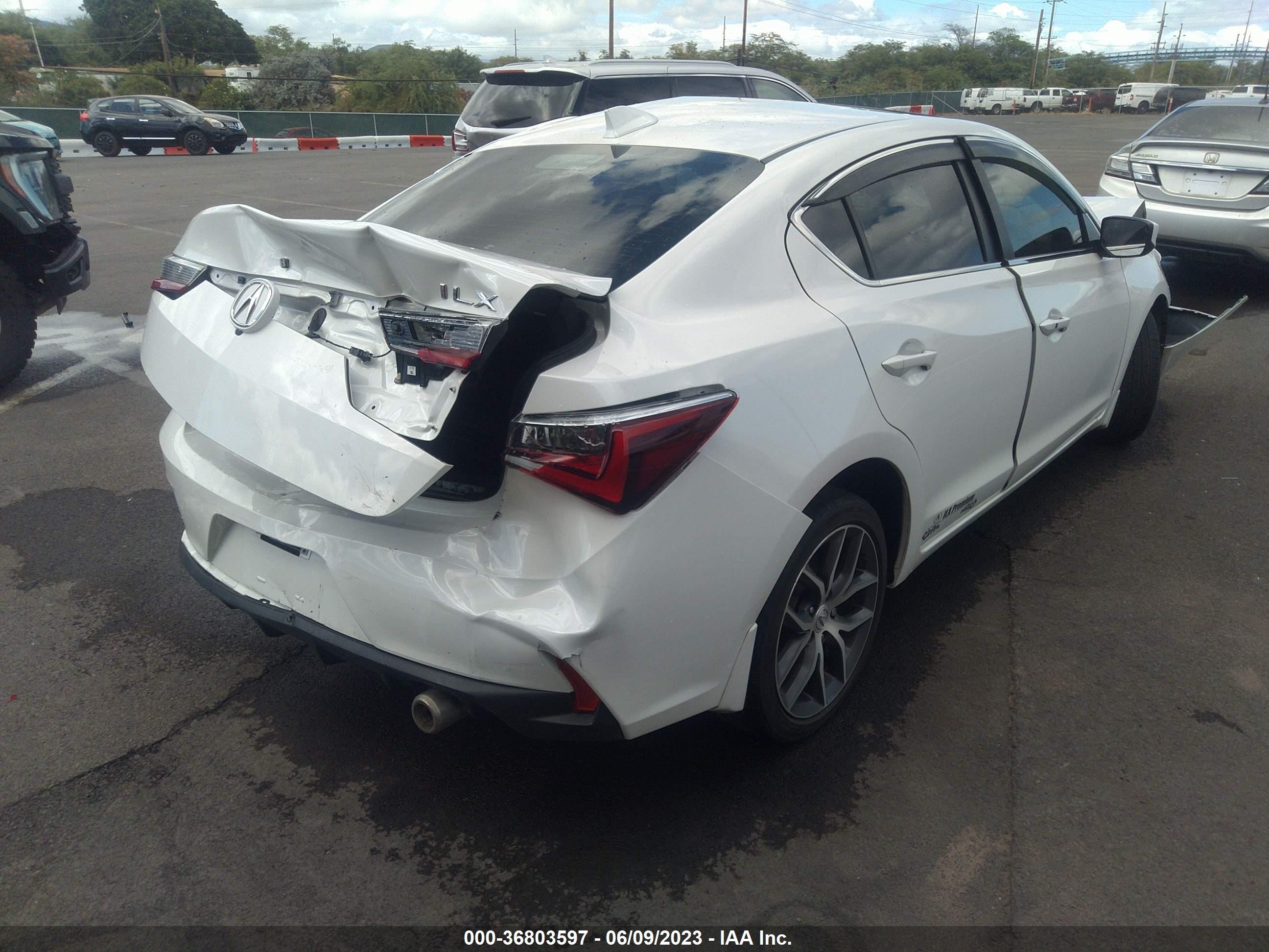 Photo 3 VIN: 19UDE2F76MA006177 - ACURA ILX 