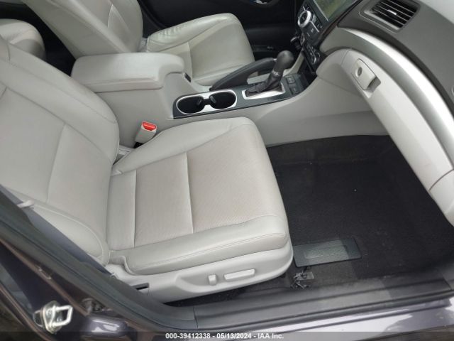 Photo 4 VIN: 19UDE2F77HA015332 - ACURA ILX 