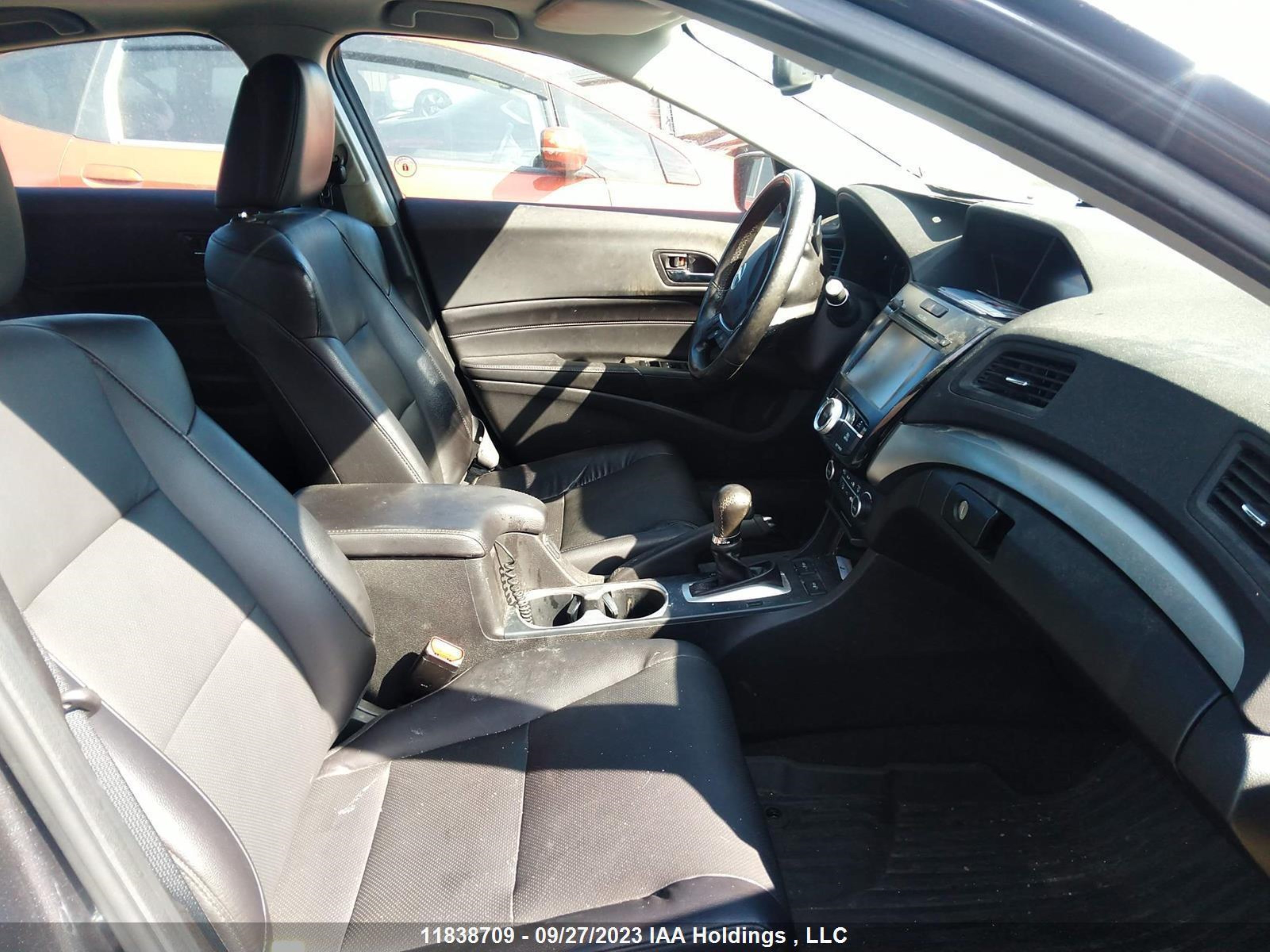 Photo 4 VIN: 19UDE2F77HA803494 - ACURA ILX 