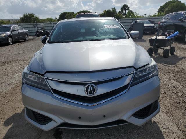 Photo 4 VIN: 19UDE2F77JA004627 - ACURA ILX 