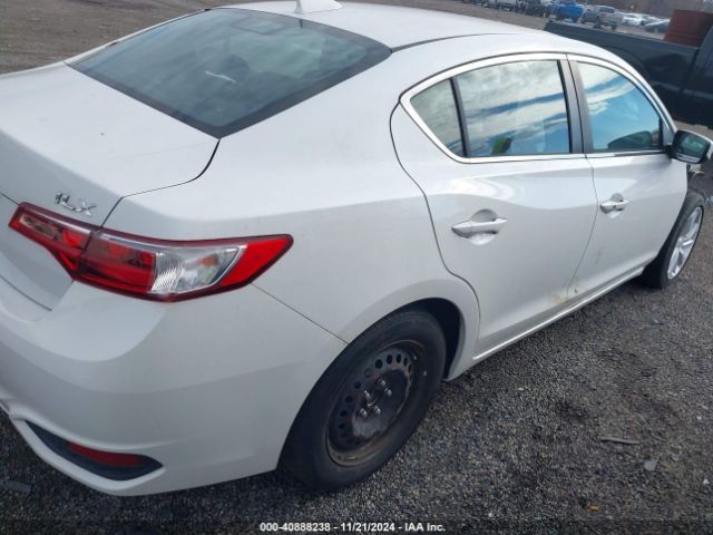 Photo 3 VIN: 19UDE2F77JA010153 - ACURA ILX 