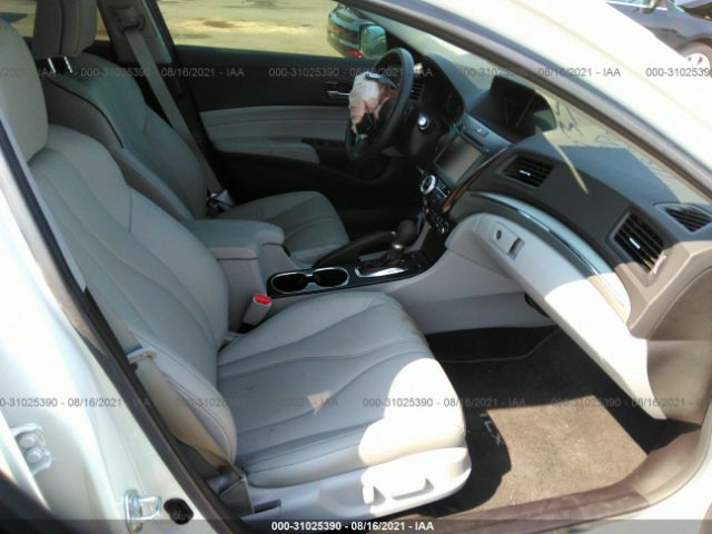 Photo 4 VIN: 19UDE2F77MA008021 - ACURA ILX 