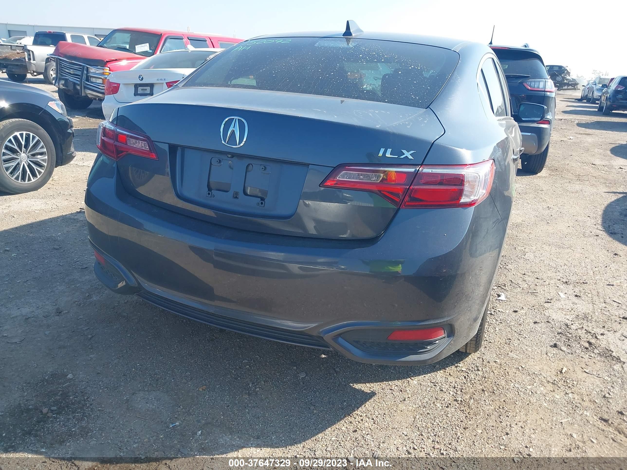 Photo 15 VIN: 19UDE2F78GA001177 - ACURA ILX 