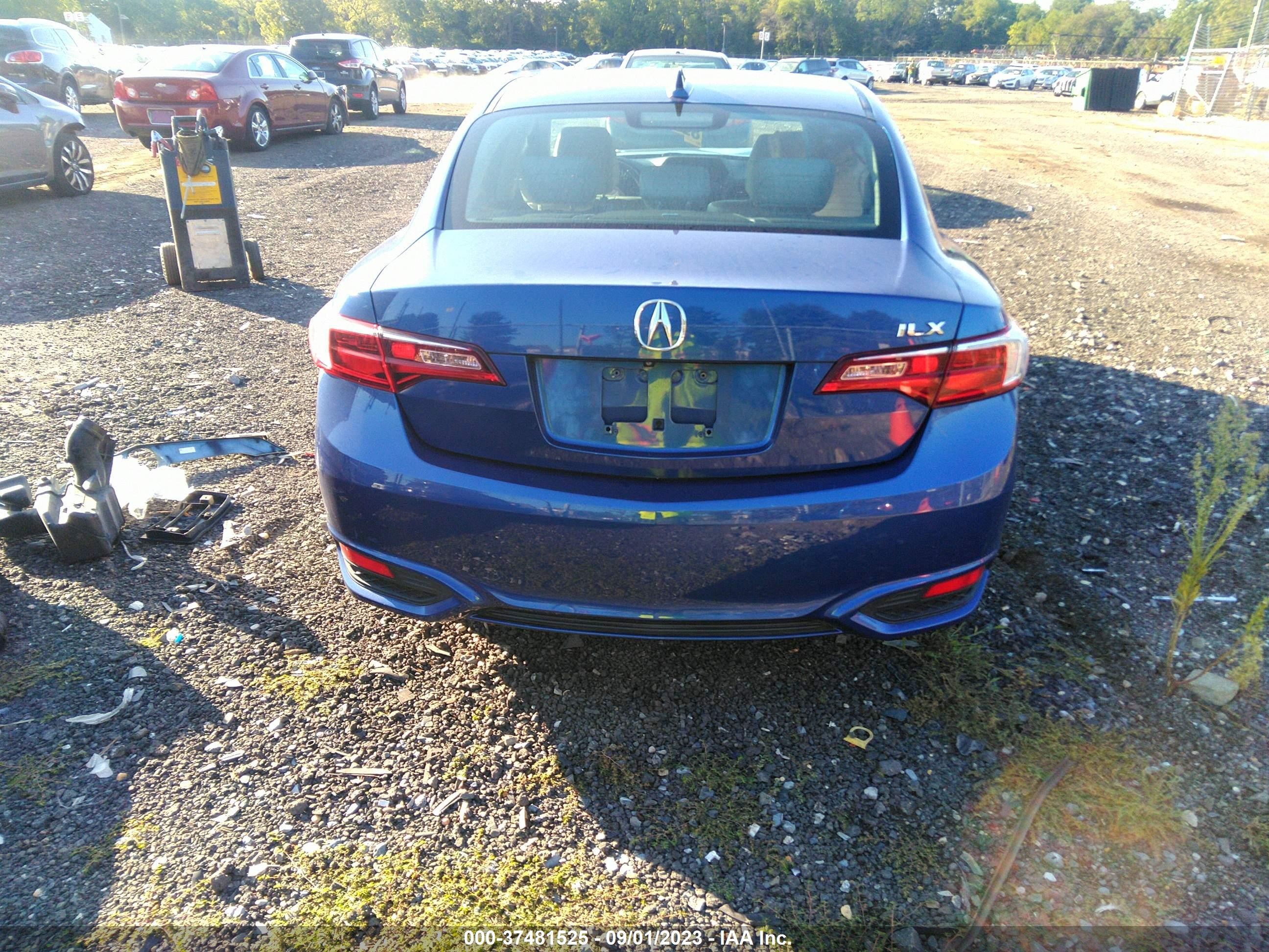 Photo 15 VIN: 19UDE2F78GA012972 - ACURA ILX 