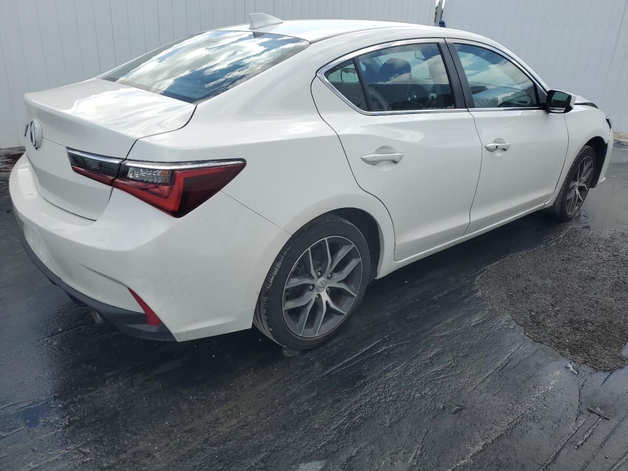 Photo 2 VIN: 19UDE2F78NA004450 - ACURA ILX 