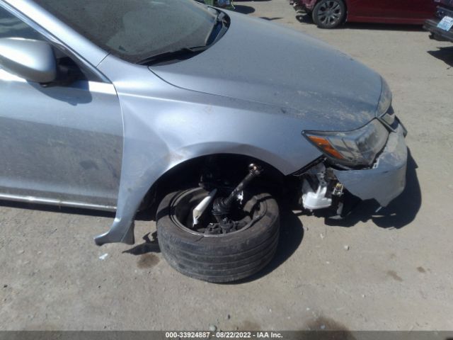 Photo 5 VIN: 19UDE2F7XGA008938 - ACURA ILX 