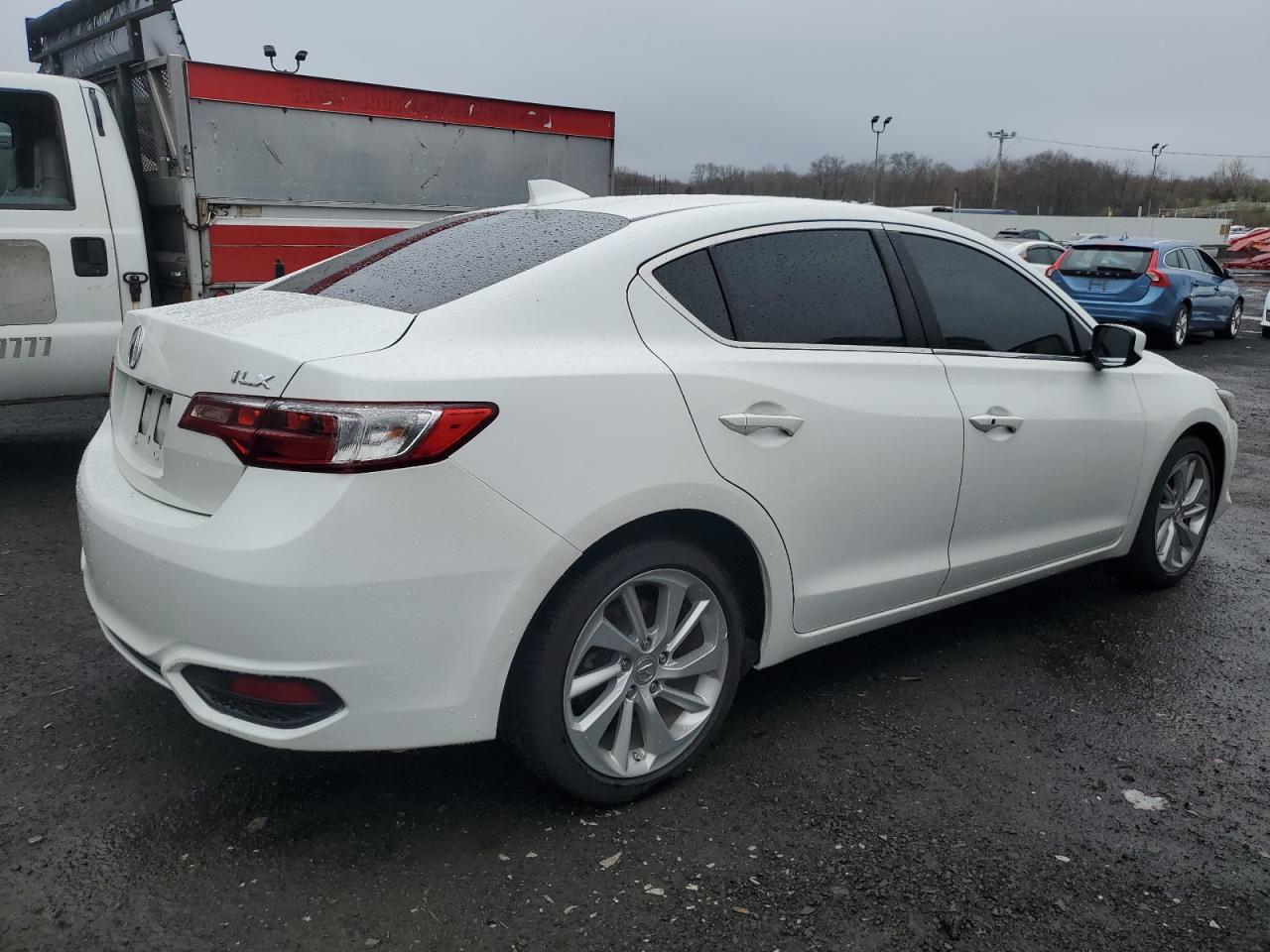 Photo 2 VIN: 19UDE2F7XHA006852 - ACURA ILX 