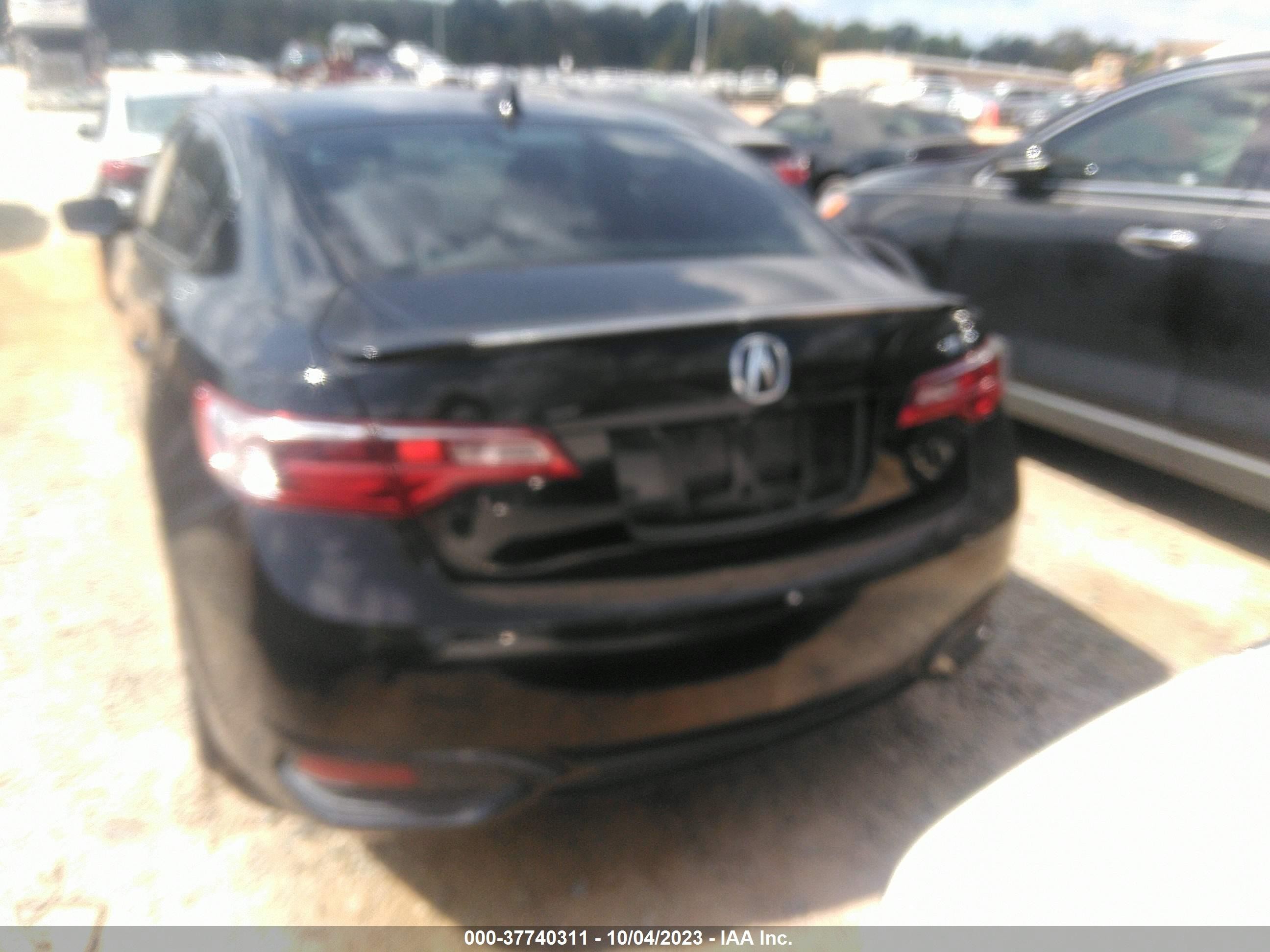 Photo 15 VIN: 19UDE2F84GA000844 - ACURA ILX 