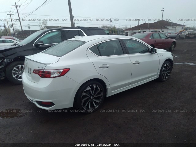 Photo 3 VIN: 19UDE2F85JA002903 - ACURA ILX 