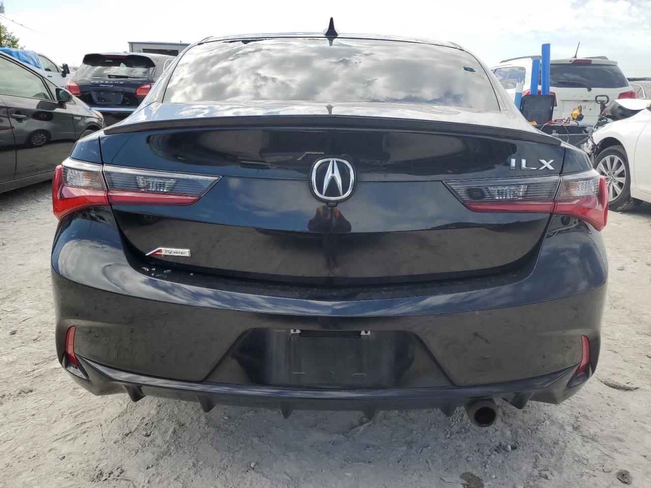 Photo 5 VIN: 19UDE2F88LA012019 - ACURA ILX 