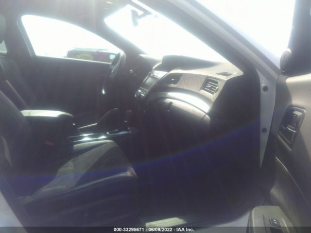 Photo 4 VIN: 19UDE2F89HA007757 - ACURA ILX 