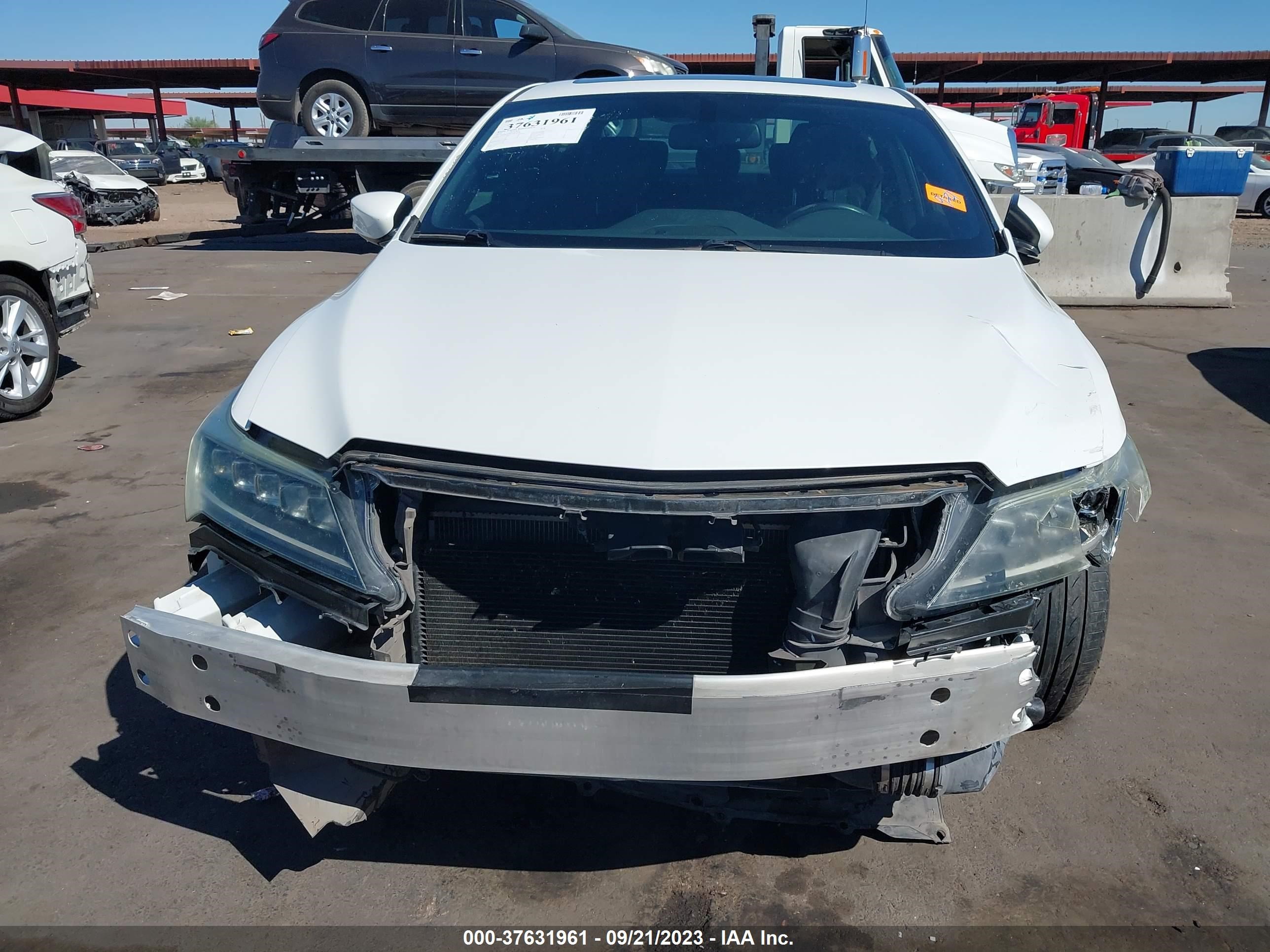 Photo 5 VIN: 19UDE2F8XGA015834 - ACURA ILX 