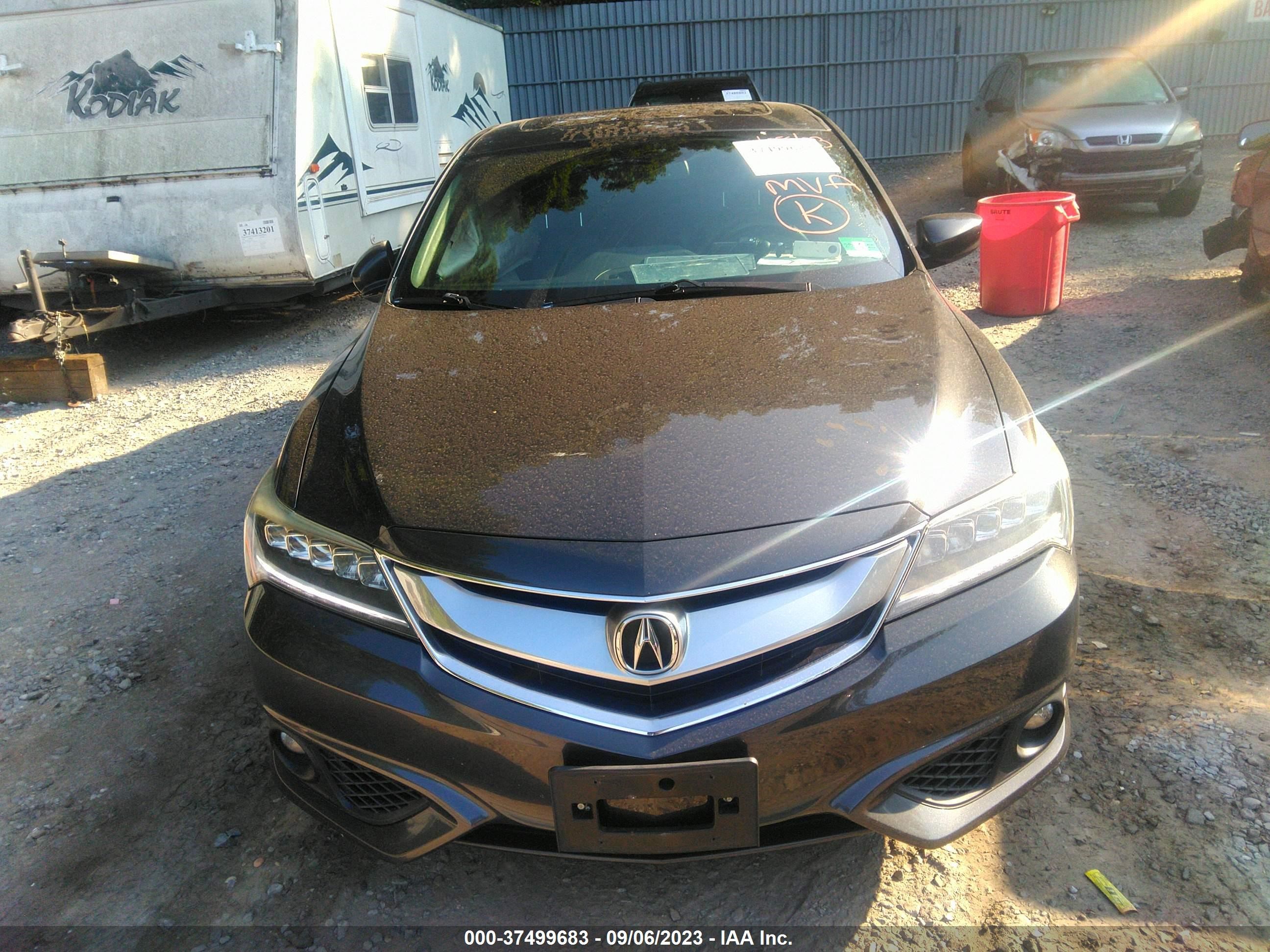 Photo 11 VIN: 19UDE2F8XGA019799 - ACURA ILX 