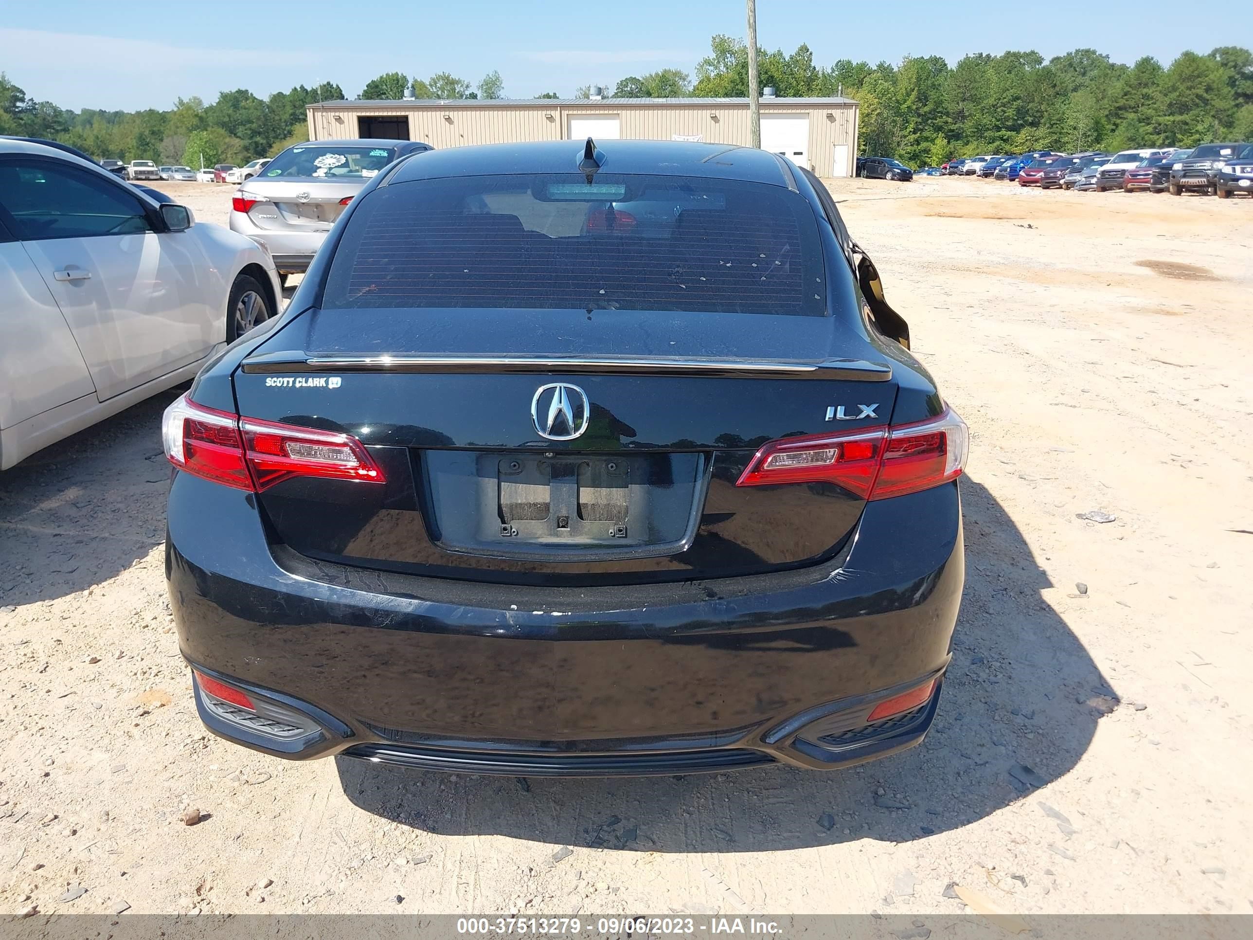 Photo 15 VIN: 19UDE2F8XHA002096 - ACURA ILX 