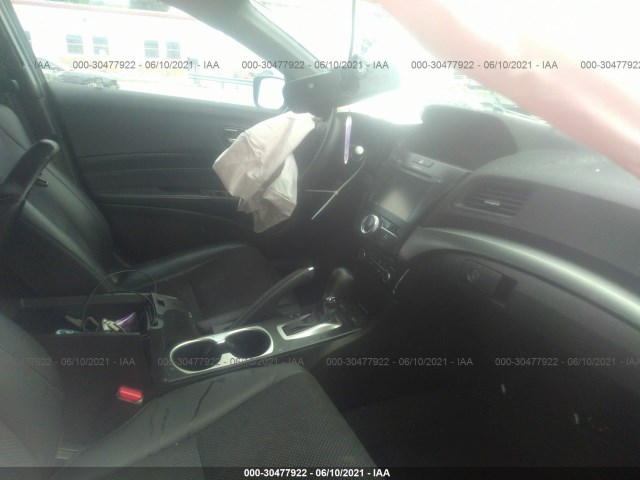 Photo 4 VIN: 19UDE2F8XHA005905 - ACURA ILX 