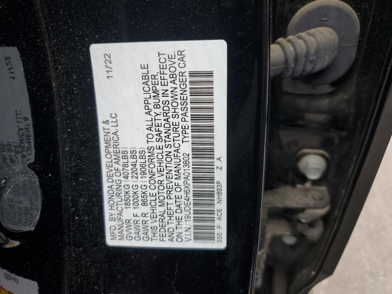 Photo 12 VIN: 19UDE4H6XPA013802 - ACURA INTEGRA 