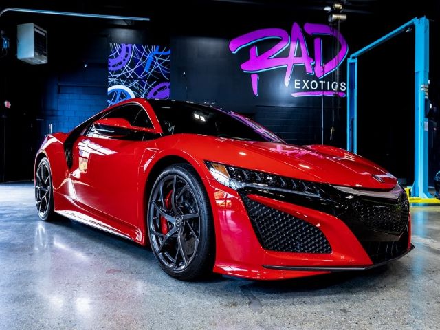 Photo 2 VIN: 19UNC1B04HY000209 - ACURA NSX 