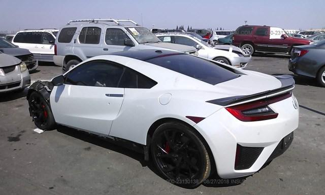 Photo 2 VIN: 19UNC1B05HY000302 - ACURA NSX 