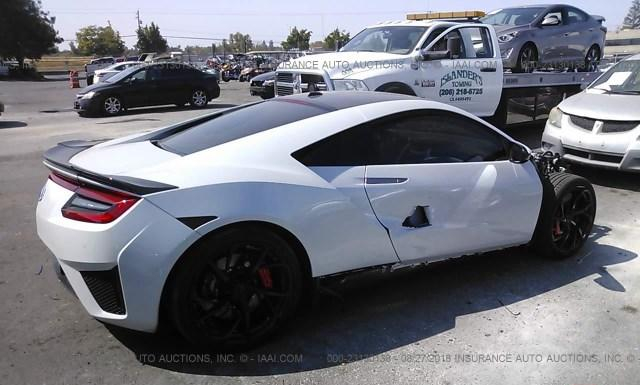 Photo 3 VIN: 19UNC1B05HY000302 - ACURA NSX 