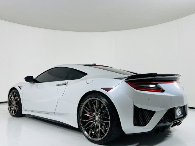 Photo 2 VIN: 19UNC1B06HY000521 - ACURA NSX 