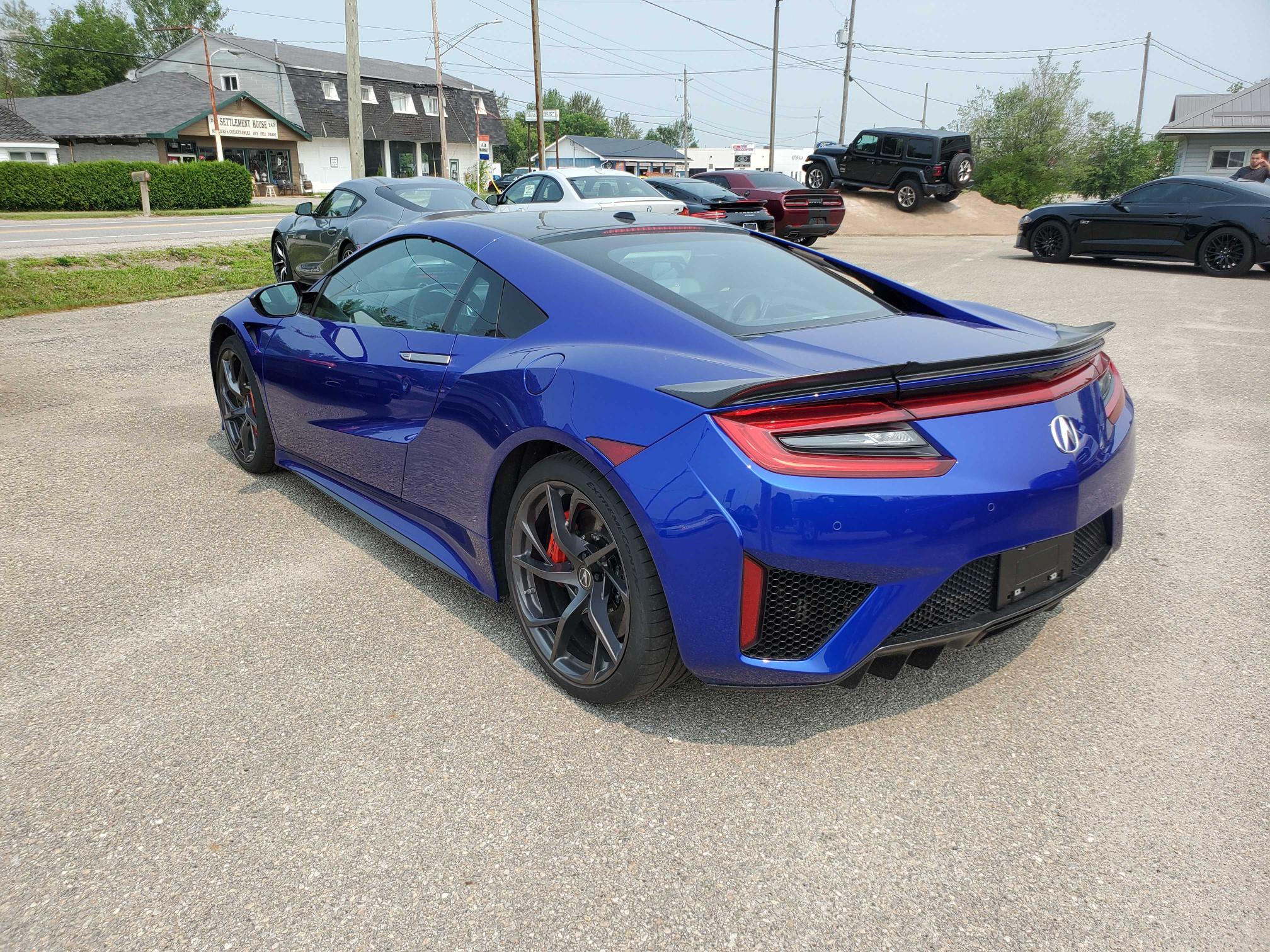 Photo 2 VIN: 19UNC1B0XJY800017 - ACURA NSX 