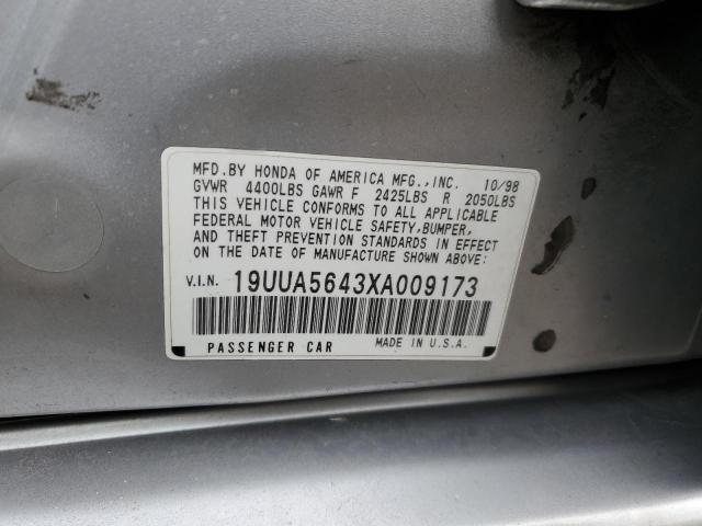 Photo 11 VIN: 19UUA5643XA009173 - ACURA 3.2TL 