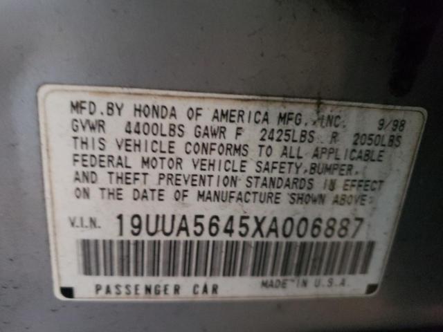 Photo 9 VIN: 19UUA5645XA006887 - ACURA 3.2TL 